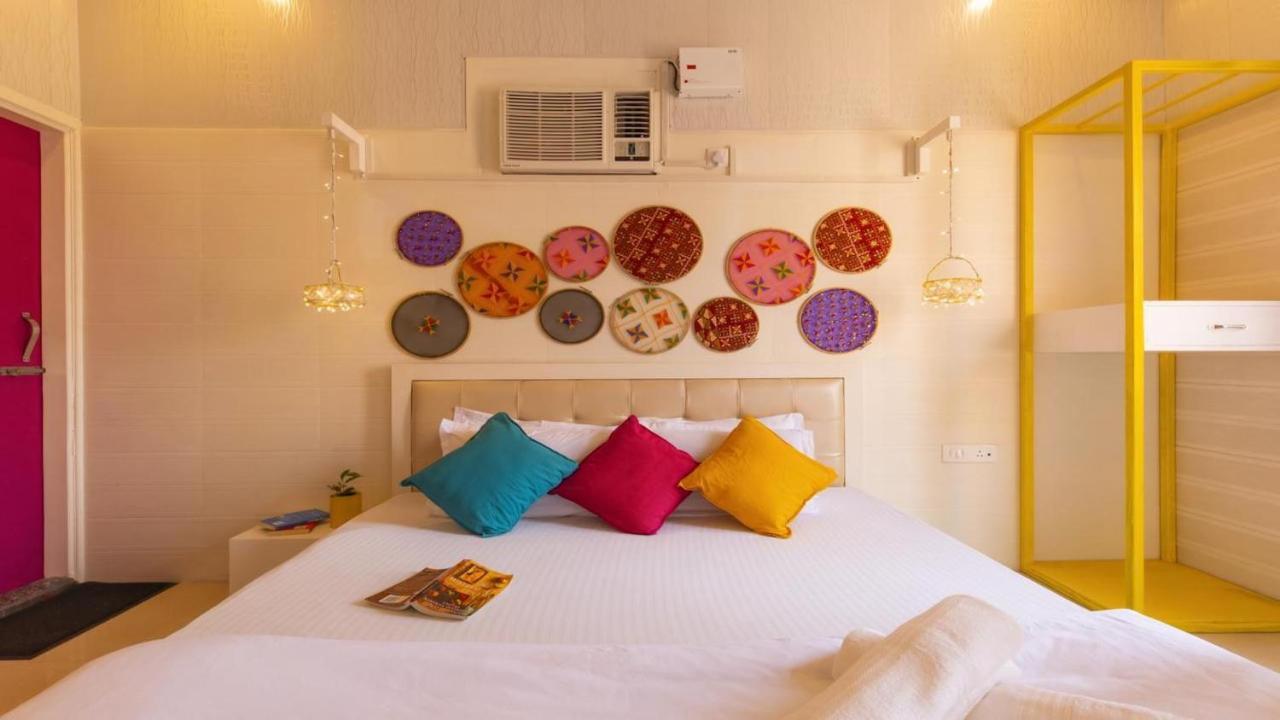 Madpackers Amritsar Bunks, Rooms, & Community Экстерьер фото